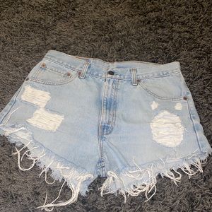 LEVIS denim shorts W33 L30